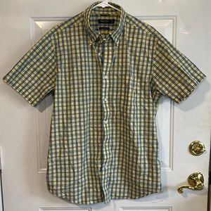 Nautica Men’s Large A‎ Bit Trimmer Short Sleeve Button Down Cotton Plaid Shirt